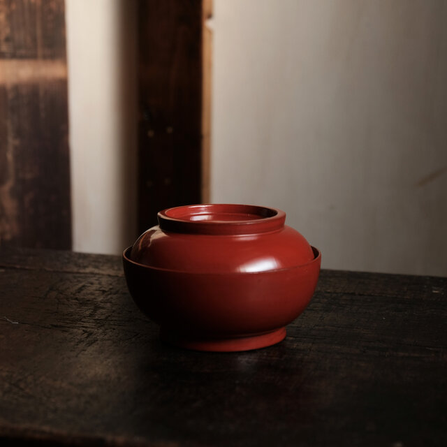 お正月に◆赤で素敵。時代物漆芸蓋付椀　古漆器　骨董・antiques 古民家　古道具　大正〜昭和初期　i1