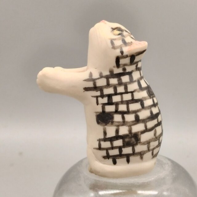 一輪ねこ　煉瓦模様