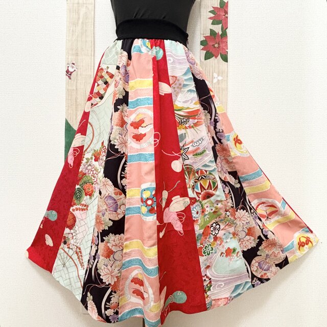 古き布を今の私へ＊着物リメイクの軽やかスカート　影冴ゆる