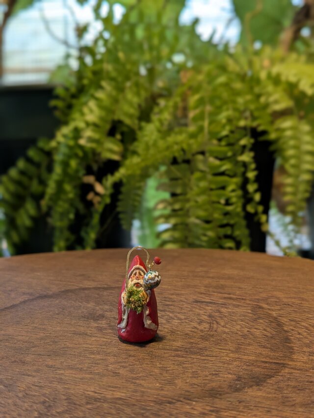 小さな小さなサンタクロース　14（揺れるオーナメント）