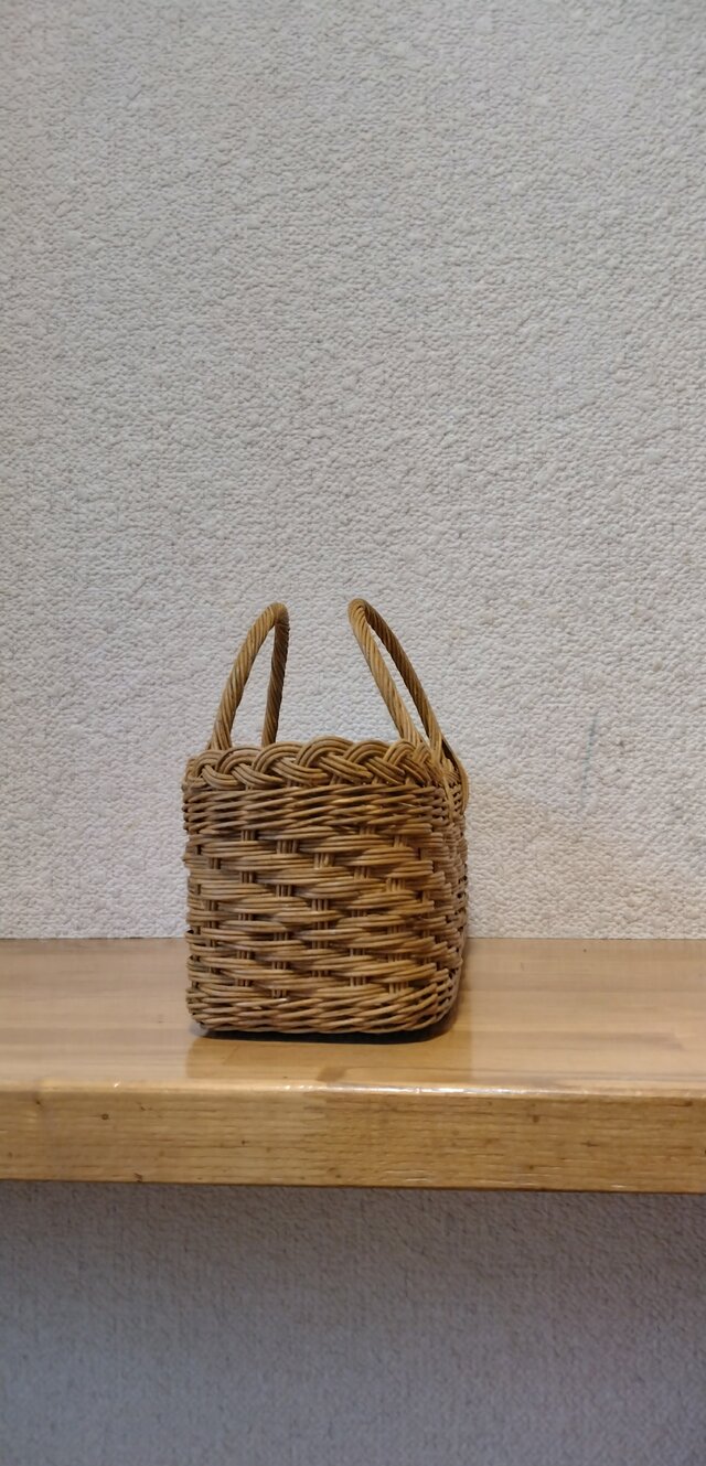 ワインを入れたりしたら素敵な籐かご♡北海道 十勝バスケット90