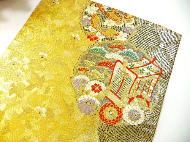 テーブルランナー　吉祥鳳凰　帯リメイク テーブルランナー 吉祥鳳凰 帯リメイク - メルカリ