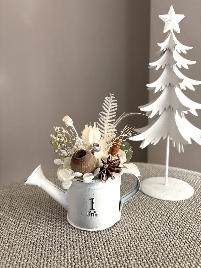 ミニアレンジ　ジョーロ