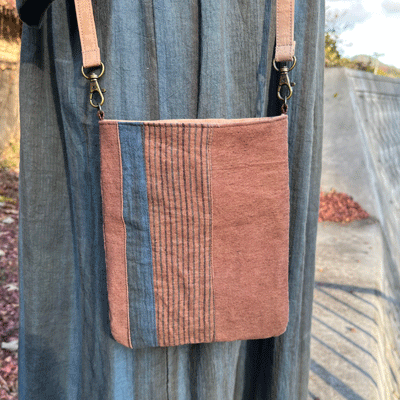 ちょっと大きめ 柿渋染めポシェット25065