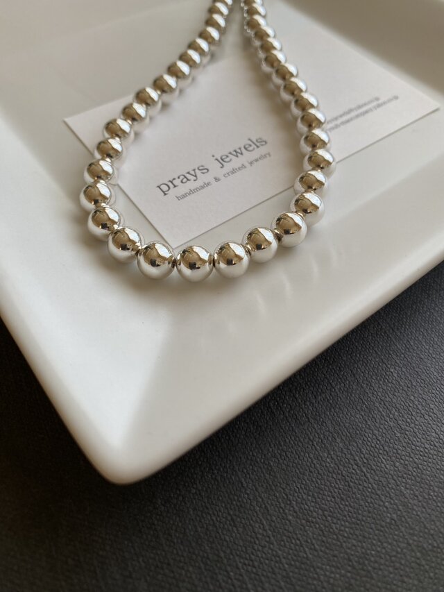 メタルボールネックレス8ｍｍ　44cm（メタリックパール）ネックレス
