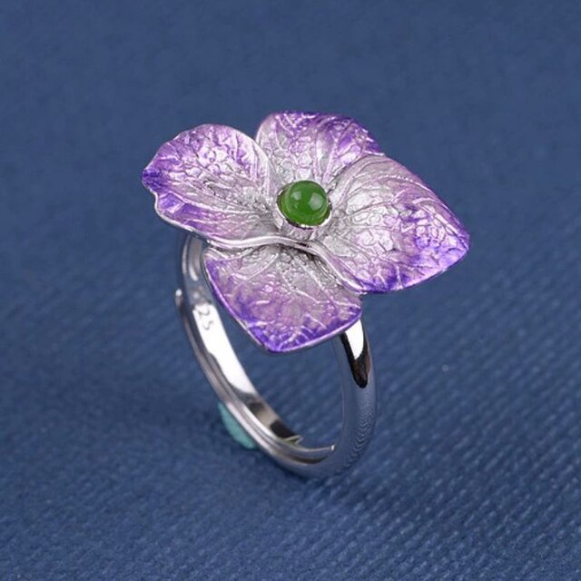 ハナミズキのリング - 自然の美しさを指先に届け　R440