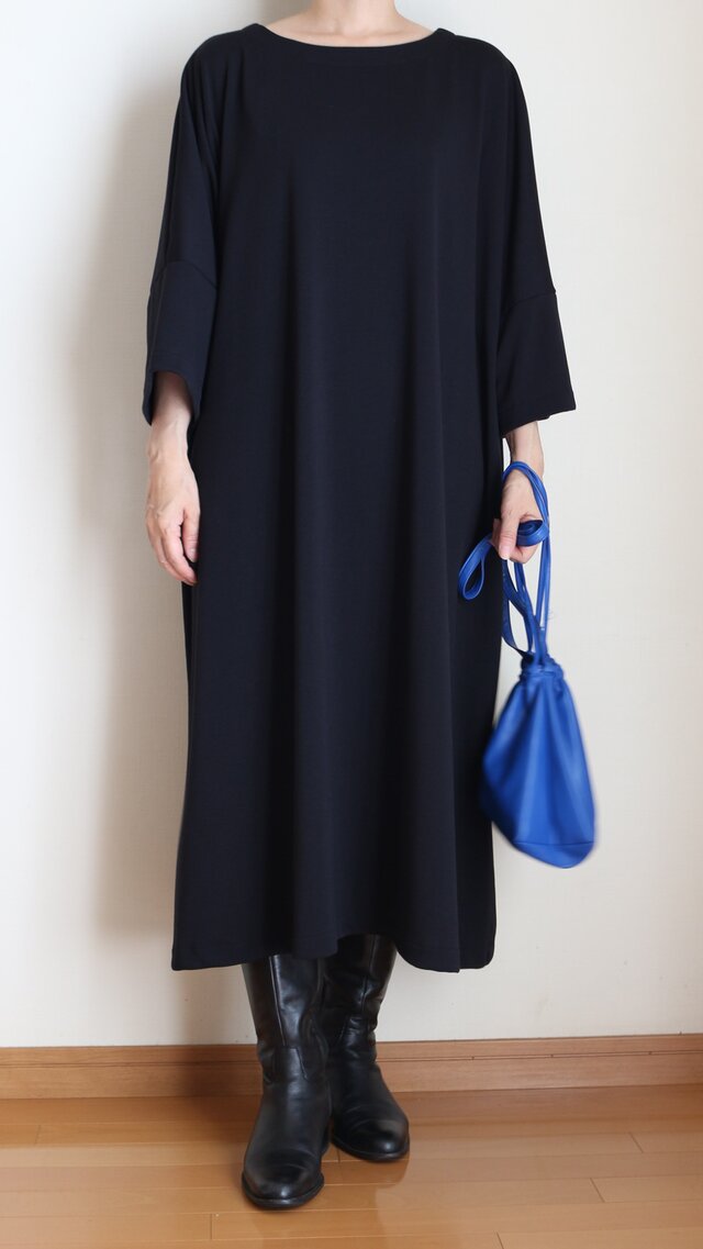 セミオーダー専用ページ　オーバーサイズのワンピース　ドルマン　ブラック　スリーシーズン可能　即納のコピー