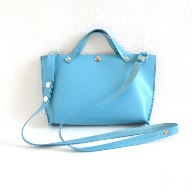 SALE開始～  ☆New☆レクタングルサコッシュ♪《牛革》スムースレザー・スカイブルー・0145