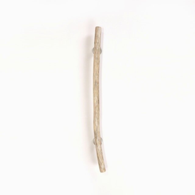 【温泉流木】シルバーに光沢する細身流木のドアハンドル・手すり 木製 自然木 流木インテリア