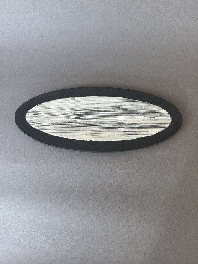 白化粧刷毛目楕円皿