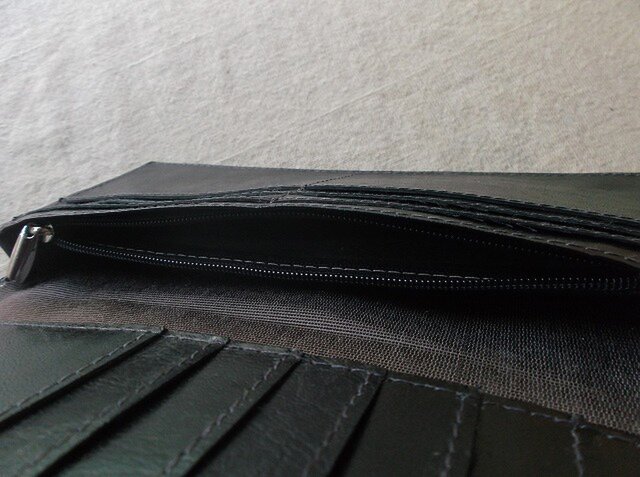 刻印＆拭き染めのロングウォレット 花柄（マチ付き） | iichi 日々の