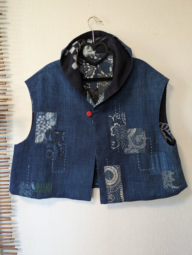 古布リメイク ミニフード リバーシブルゆったり幅ベスト 藍染 襤褸