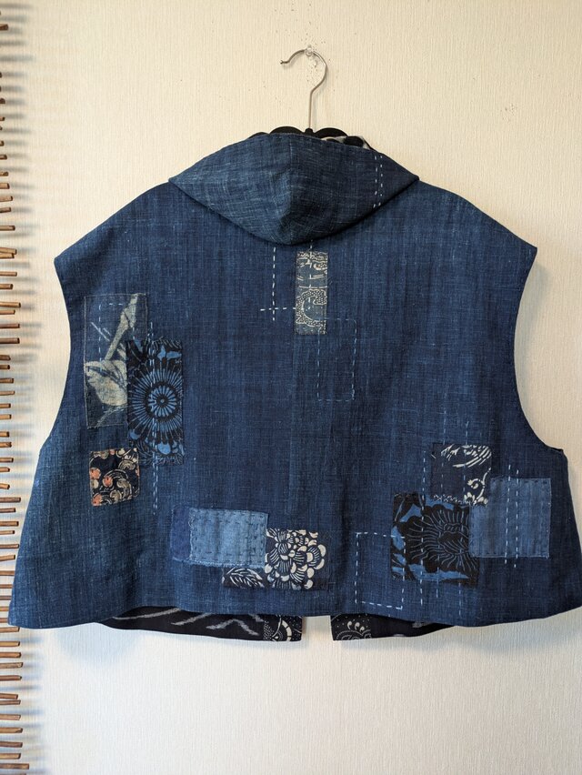 古布リメイク ミニフード リバーシブルゆったり幅ベスト 藍染 襤褸
