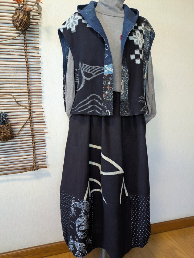 古布リメイク ミニフード リバーシブルゆったり幅ベスト 藍染 襤褸