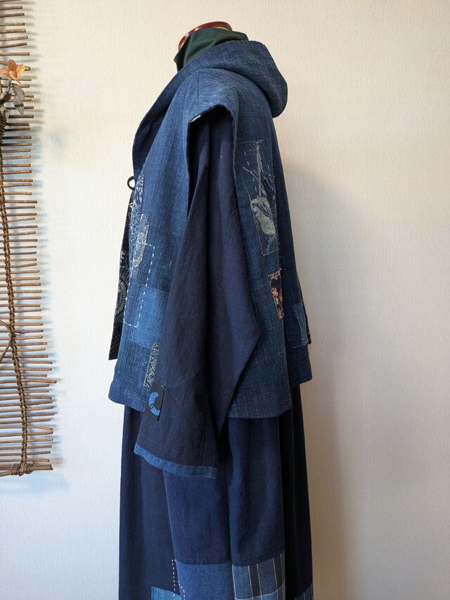古布リメイク ミニフード リバーシブルゆったり幅ベスト 藍染 襤褸