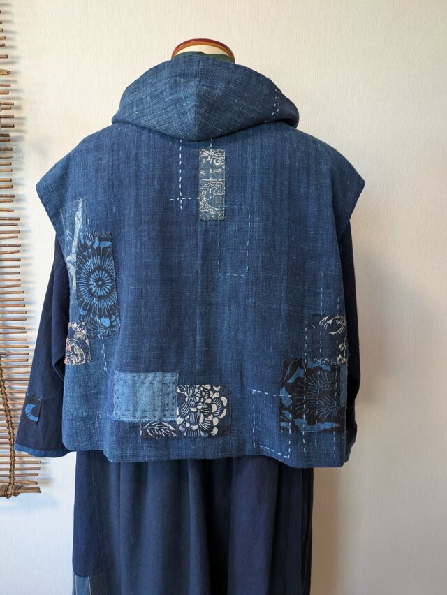 古布リメイク ミニフード リバーシブルゆったり幅ベスト 藍染 襤褸