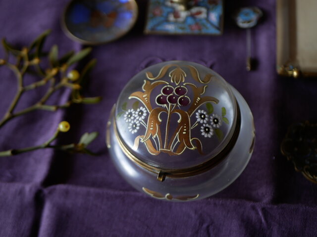 筒状のボンボニエール　フランスアンティーク　ブロカントのある暮らし ボンボニエール フランスアンティーク ブロカントのある暮らし