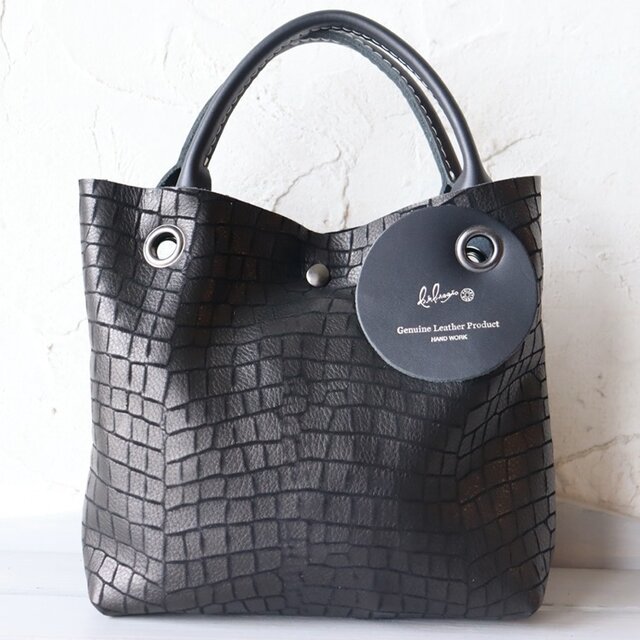 微光沢が映える本革クロコ調スクエア型押しミニトート 兼用