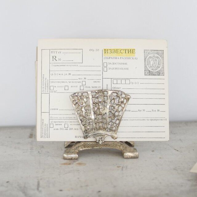 古い透かしのペーパーホルダー | iichi 日々の暮らしを心地よくする