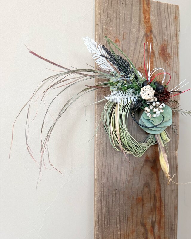 迎春のしつらえ　しめ縄飾り｜根付きレモングラス