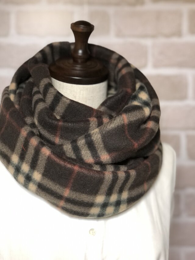 ボリュームたっぷり❣️フリースのあったかスヌード❤️焦茶×ベージュタータンチェック（一点ものです）