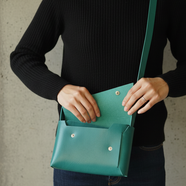 新春福袋2026・数量限定／ターコイズブルー〉 〈ダブルアクセス／3区画