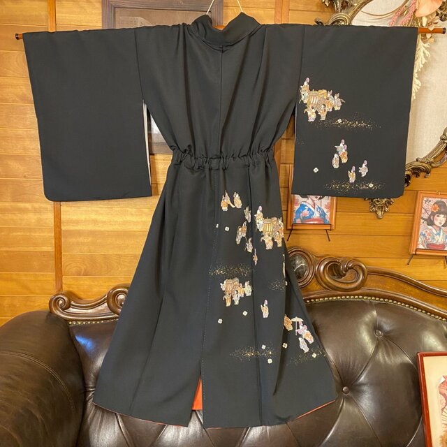 着物リメイク ワンピース ドレス 和洋折衷 洗える 化繊 名古屋帯サッシュベルト レトロ モダン ハンドメイド 星降る夜に舞う、幻想の黒 KW-856 付け下げ着物リメイク ワンピース ドレス 洗える 化繊 名古屋帯