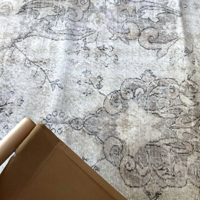 大判160×257 擦れシャビー 色むら メダリオン トルコヴィンテージラグ