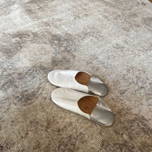 大判160×257 擦れシャビー 色むら メダリオン トルコヴィンテージラグ