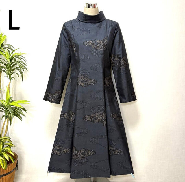 着物リメイク 大島紬花柄ワンピース 雲取文様 2WAY Aライン ゆったり L