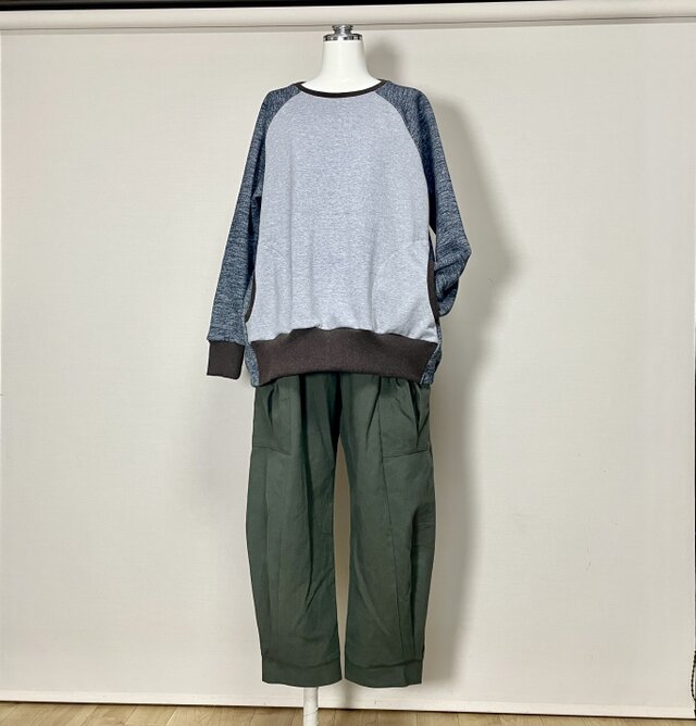 サイドポケットパンツ ワイドロング（後ろポケット付き）【やわらか