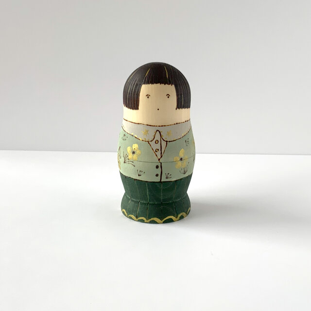 だんだんねむくなるマトリョーシカ Green | iichi 日々の暮らしを