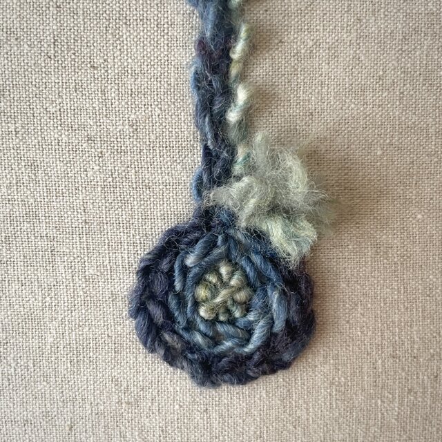 一点もの】『手紡ぎ糸のお花. a'』手刺繍ファブリックパネル 【公式通販】