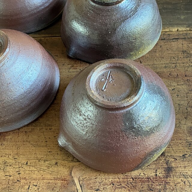 薪窯で焼いた 焼締のハンディすり鉢｜片口擂鉢 | iichi 日々の暮らしを