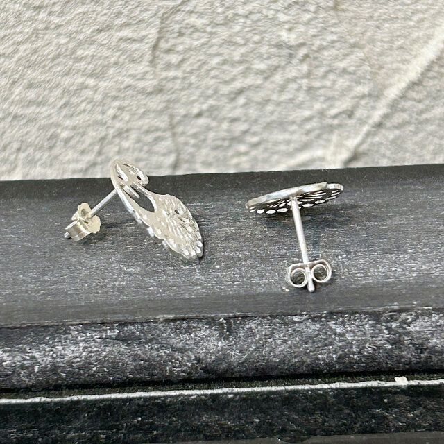 チビ ペイズリー ピアス silver【FP427】 | iichi 日々の暮らしを