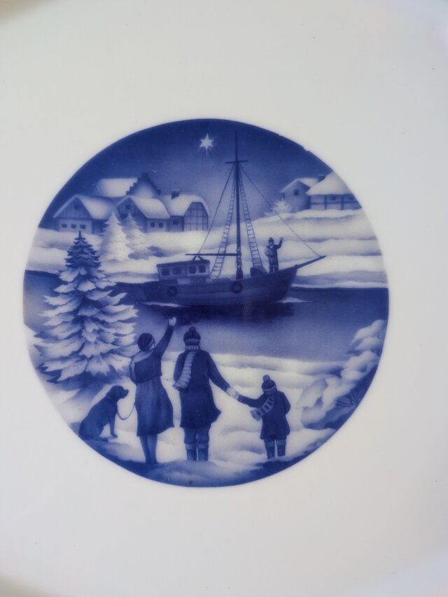 八角形の大皿【ブルークリスマス】 | iichi 日々の暮らしを心地よく