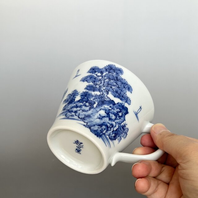 世界風影 ／瓷版絵／山水絵／製作銘あり 山水絵マグカップ | iichi 日々の暮らしを心地よくするハンドメイドや