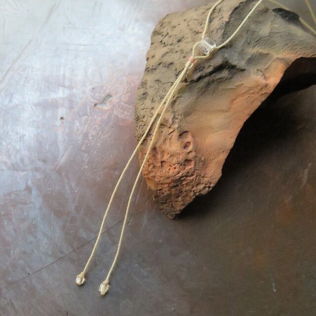 アンティーク 緒 古代水晶 雫 ＋ メタルビーズ ＆ ヴェネチアン