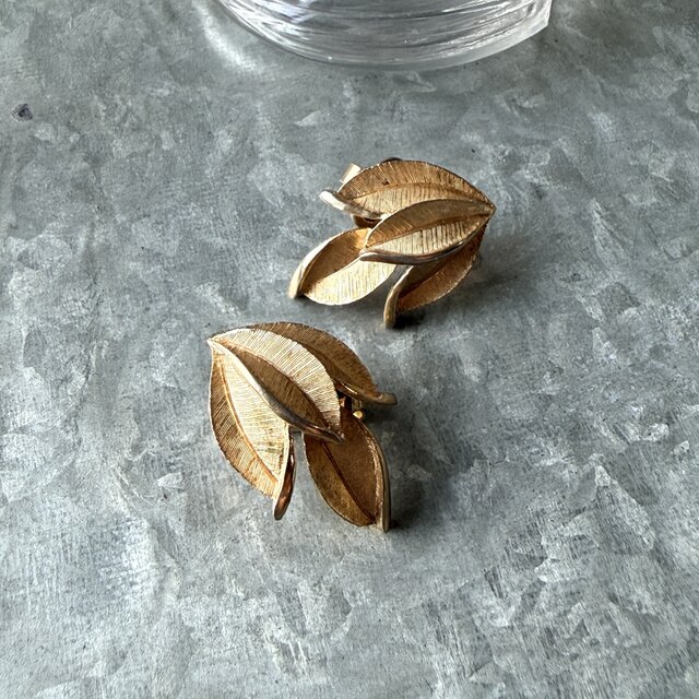 YT56-【 Crown TRIFARI 】クラウントリファリ・ヴィンテージイリング