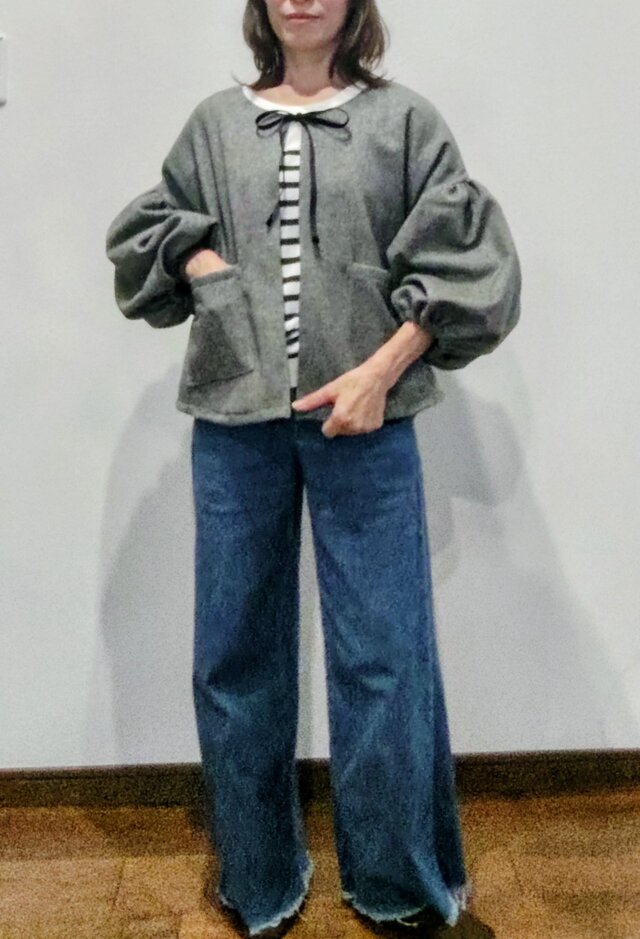 【新品】BEIGE, BUCI ショートコート　ブラック2 Chico（チコ）の「ウールジップスタンドショートコート（ブルゾン