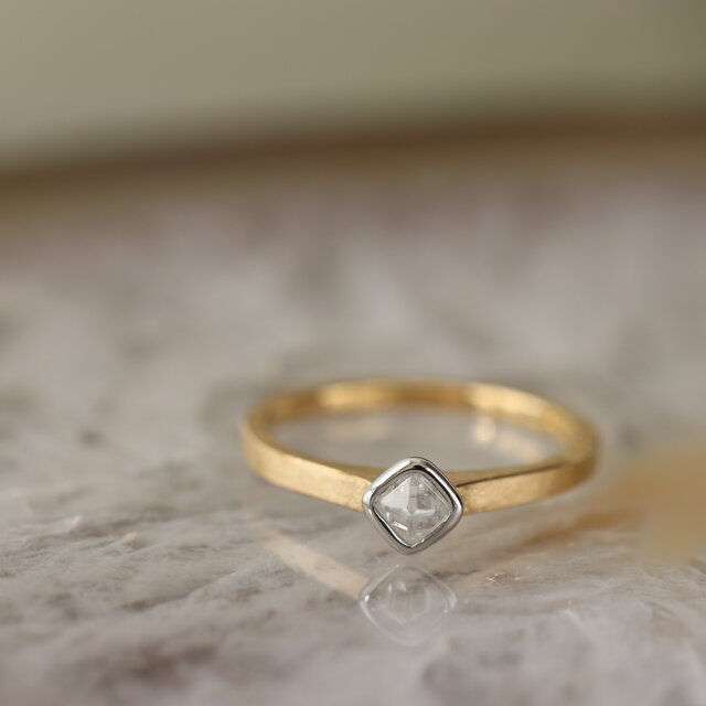 アンカットダイヤモンド（ダイヤ原石）リング 【K18YG／Pt900