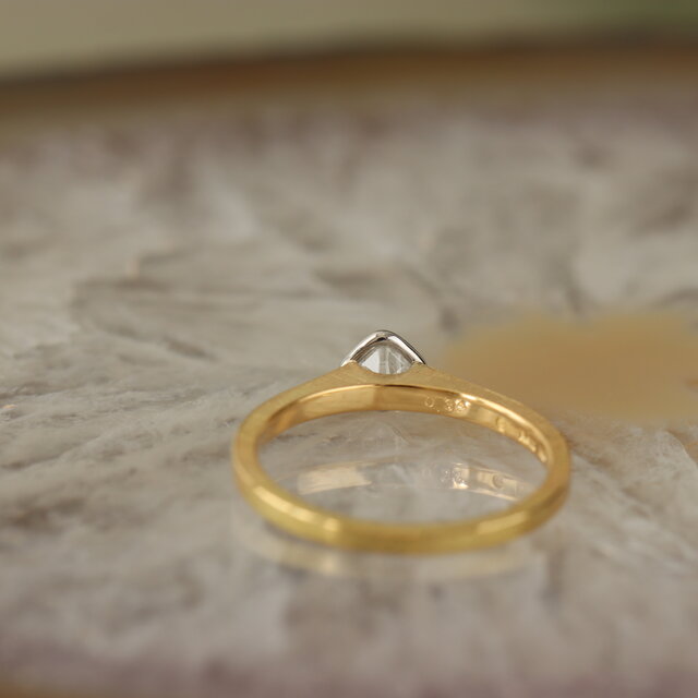 ダイヤ　原石　K18　YG/WG　リング　11.5号 リング K18 18金 YG イエローゴールド 指輪 11.5号 ダイヤ 0.39 カード