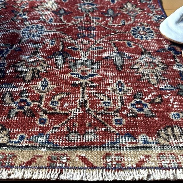 104×154 深みある赤色のボタニカル柄 擦れシャビー トルコヴィンテージ