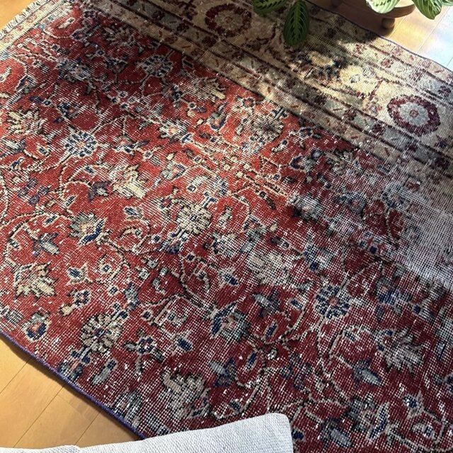 60×126 赤みボタニカル柄　パッチワーク　トルコヴィンテージラグ 62.5×142 パッチワークラグ ボルドーステッチ トルコヴィンテージラグ