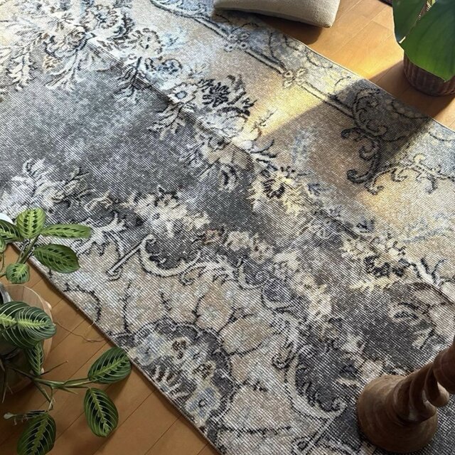 92×180-184グレイカーキ ボタニカル柄 トルコヴィンテージラグ | iichi