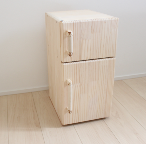 完成品]おままごと冷蔵庫 | iichi 日々の暮らしを心地よくする