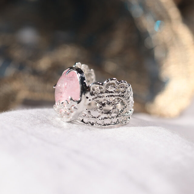 モルガナイト　silverリング 一点もの】レース模様リング（Silver×モルガナイト） | iichi 日々の
