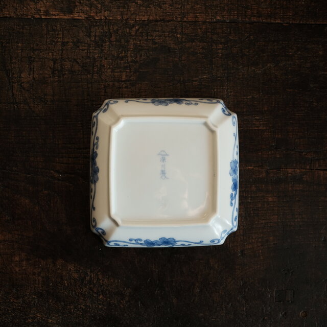 ゴージャスな色彩◇有田焼 深川製磁 花鳥文色絵金彩正方皿 和食器 高級