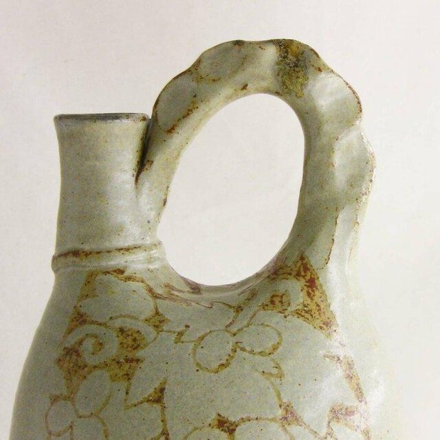 スズメウリの鶏冠壷 | iichi 日々の暮らしを心地よくするハンドメイド