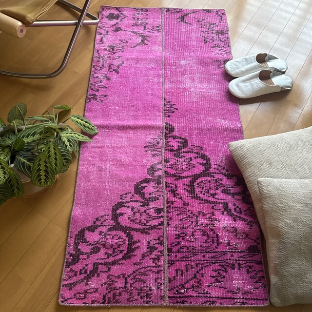59×156ピンクオーバーダイ パッチワーク トルコヴィンテージラグ